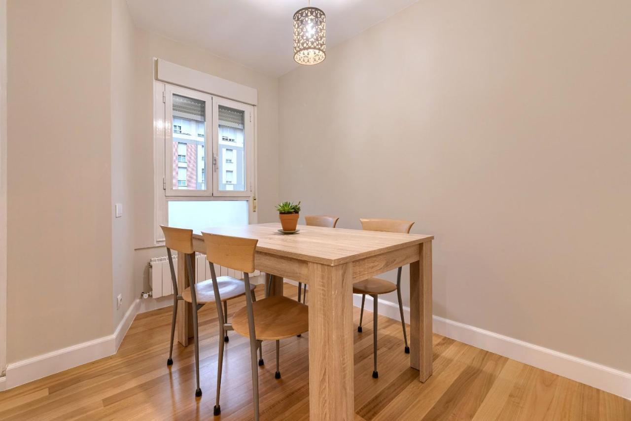 Vivienda Turistica Reformada En Zona Residencial Con Garaje Y Wifi Apartment Bilbao Ngoại thất bức ảnh