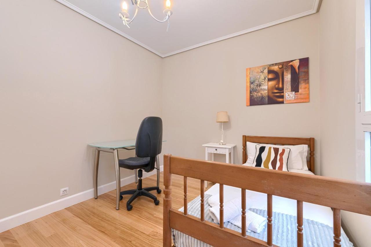 Vivienda Turistica Reformada En Zona Residencial Con Garaje Y Wifi Apartment Bilbao Ngoại thất bức ảnh