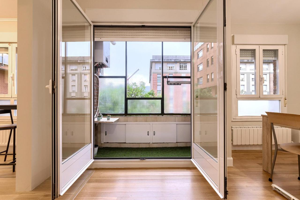 Vivienda Turistica Reformada En Zona Residencial Con Garaje Y Wifi Apartment Bilbao Ngoại thất bức ảnh