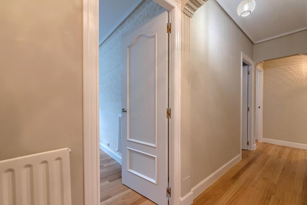 Vivienda Turistica Reformada En Zona Residencial Con Garaje Y Wifi Apartment Bilbao Ngoại thất bức ảnh